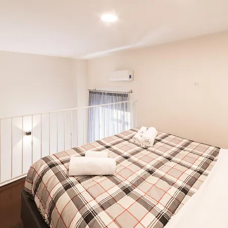 Apartament 31 Saint Paul's By Domusextra Neapol